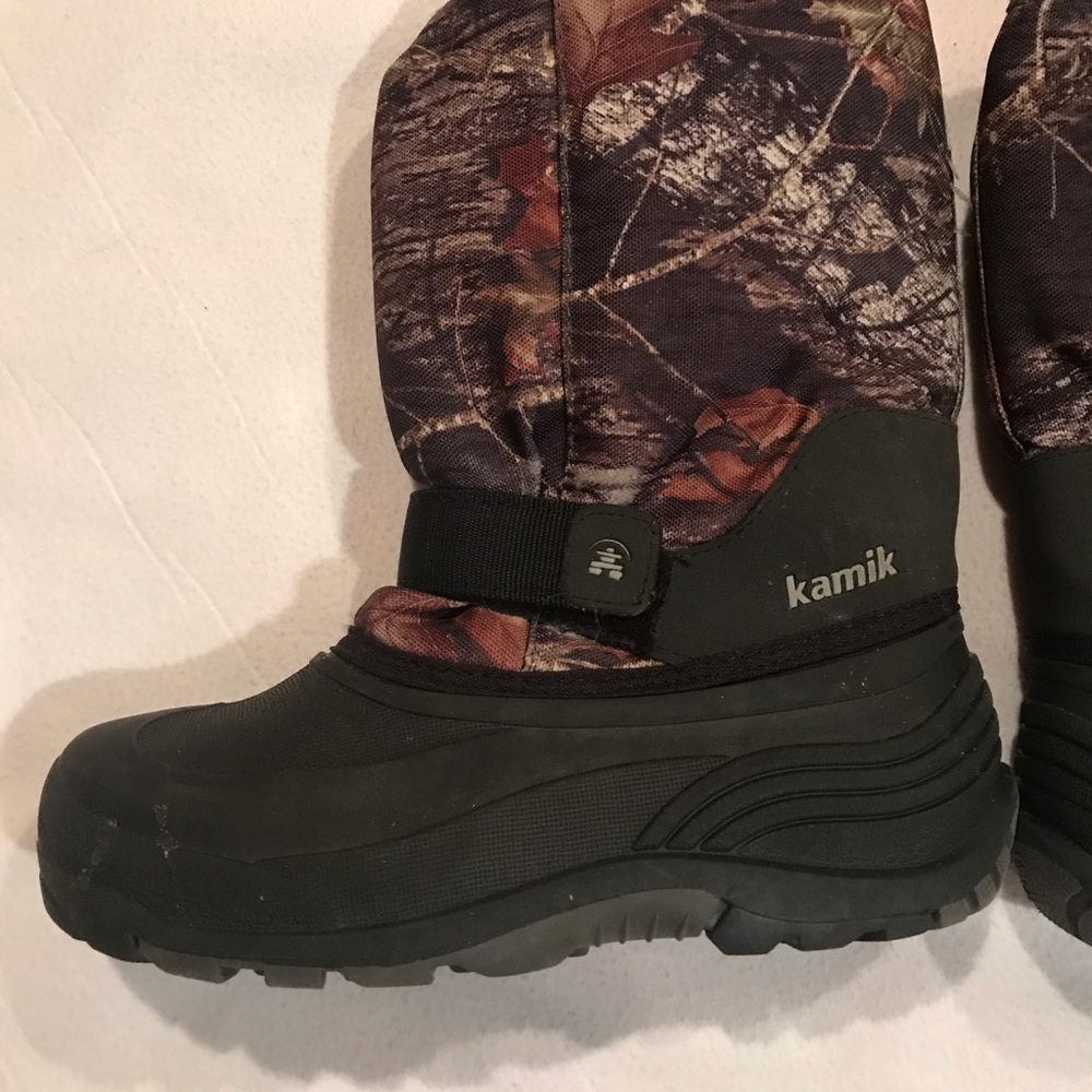 ❌SOLD❌ Big boys 7 Kamik winter boots camouflage - Picture 3 of 8